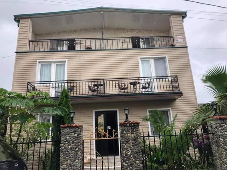 Villa Gardenia Ureki Exterior photo